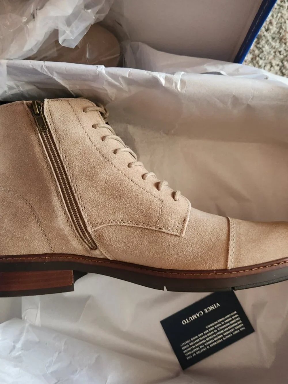 Vince Camuto Leather 